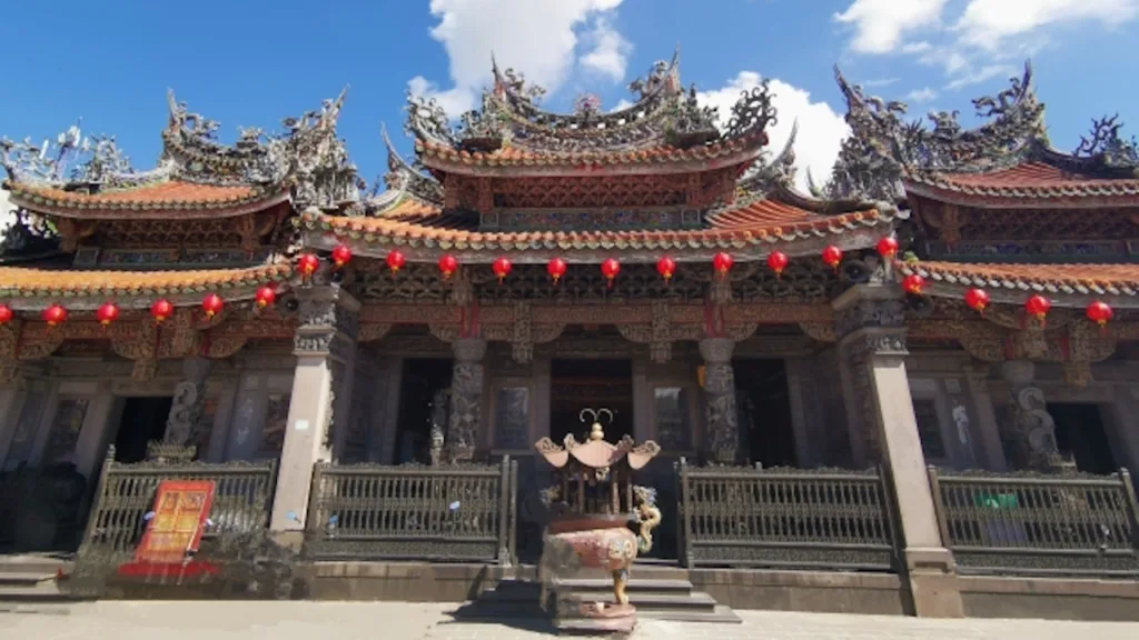 三峡老街の入り口に位置する清水祖師廟