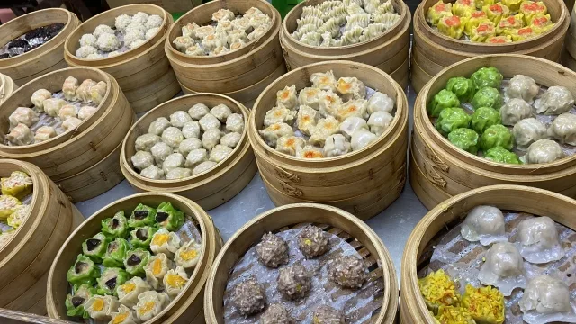 桃園興仁夜市での飲茶